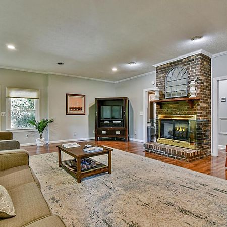South Asheville Home With Hot Tub Just 11 Miles To Downtown エクステリア 写真