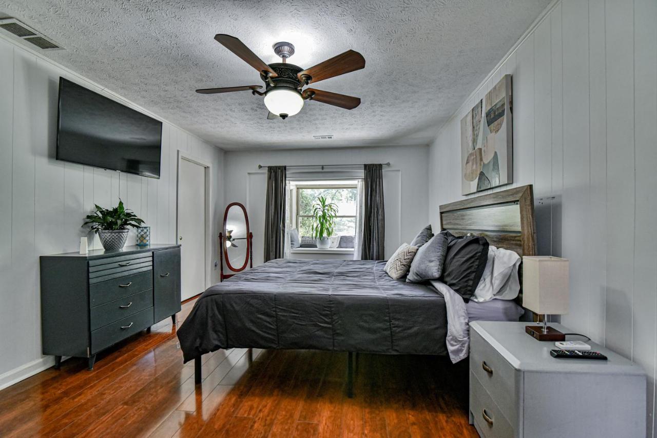 South Asheville Home With Hot Tub Just 11 Miles To Downtown エクステリア 写真