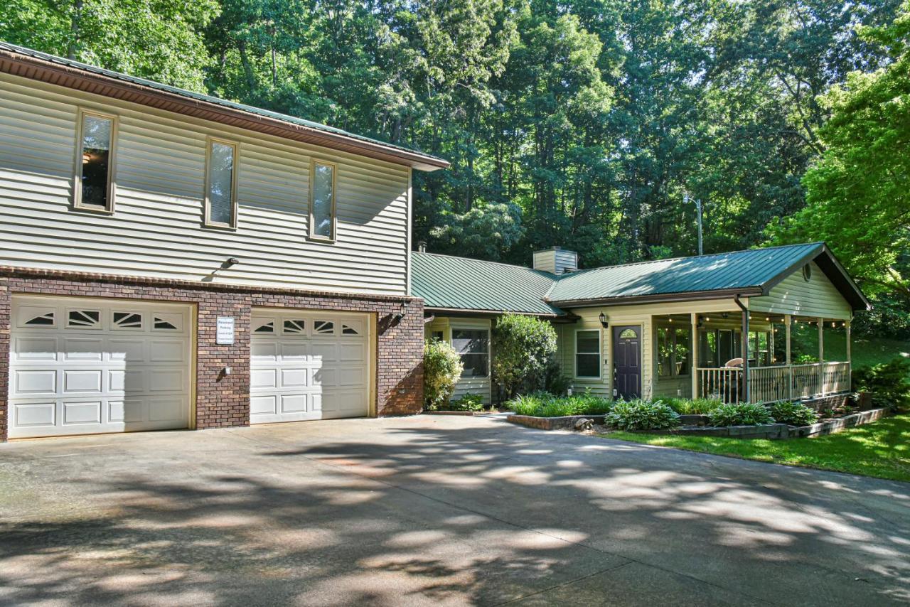 South Asheville Home With Hot Tub Just 11 Miles To Downtown エクステリア 写真